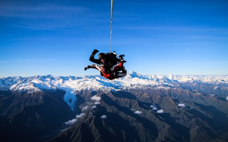 Tandem Skydive over AorakiMount Cook Franz Fox Glacie 1 v2